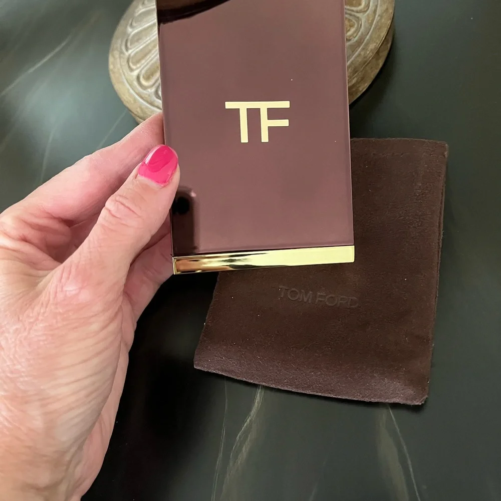 Tom Ford Shade & Illuminate Highlighting Duo Palette - Picture 5 of 6